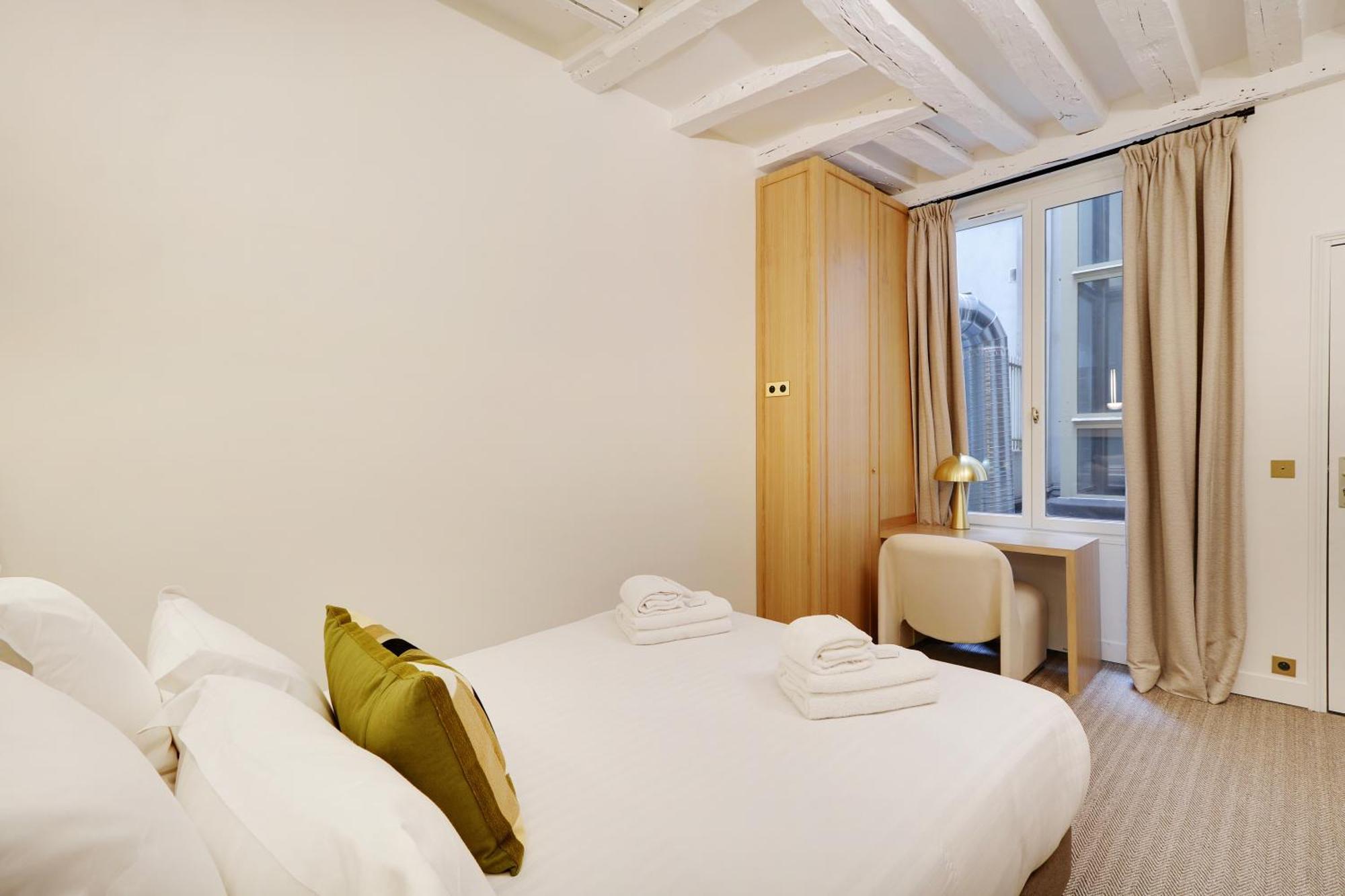 Pick A Flat'S Apartments In Louvre - Rue Saint Honore Paris Rom bilde